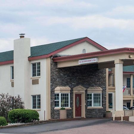Knights Inn Colorado Springs Central Exterior photo